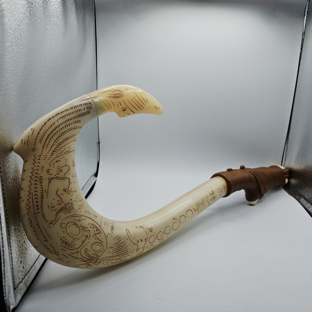 Disney's Moana - Maui's Hook Lights Anf Sounds Great Working Condition